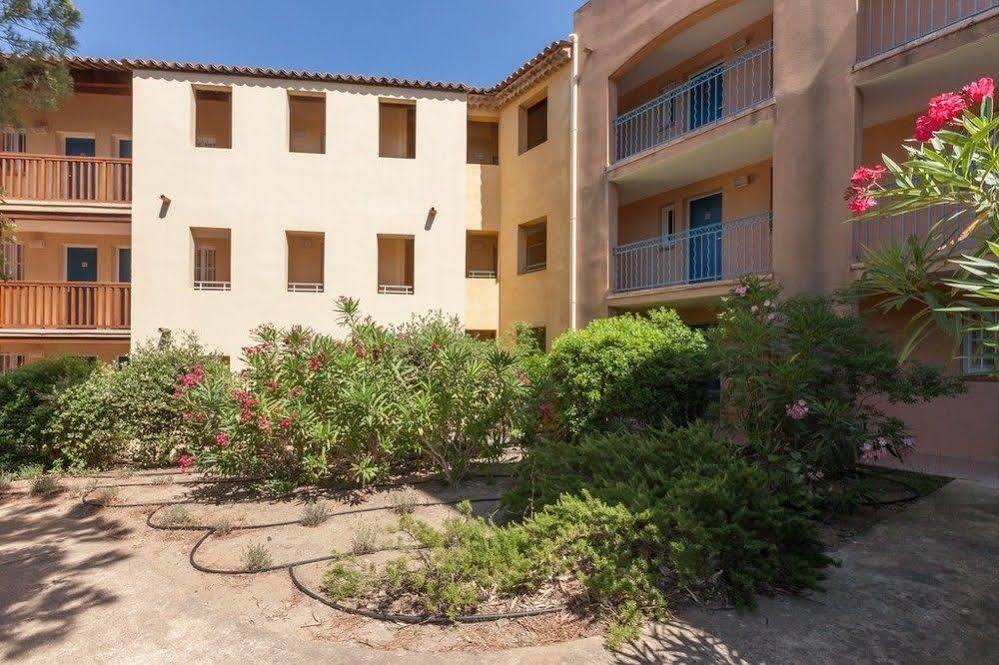 P&V Residence Le Hameau Des Issambrr Sainte-Maxime Bagian luar foto